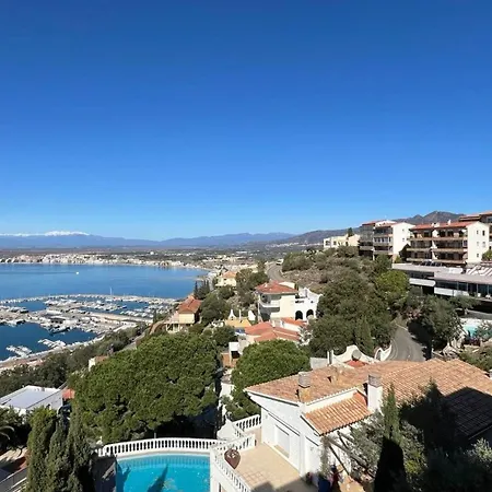 Precioso Piso Con Vistas Espectaculares Del Mar Apartment Roses
