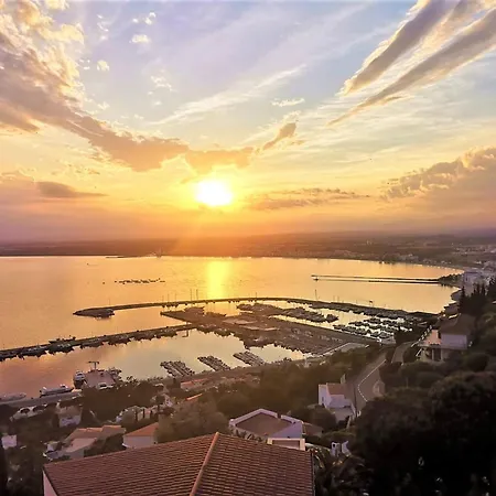 Precioso Piso Con Vistas Espectaculares Del Mar Apartment Roses